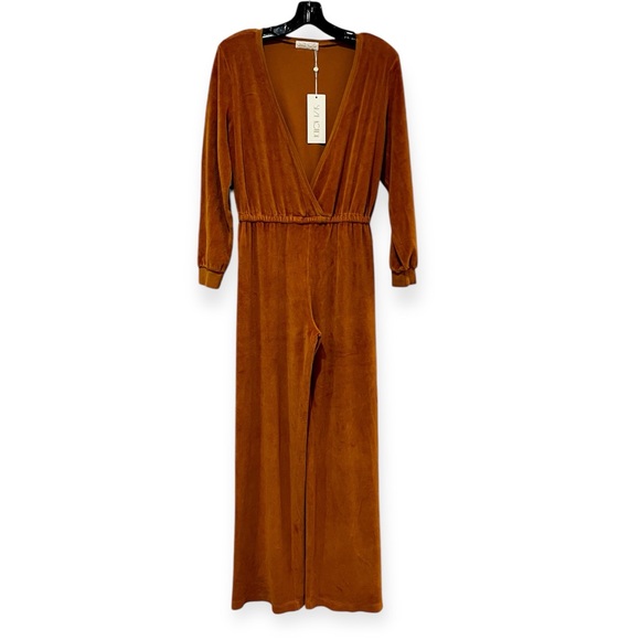 Suzi Kondi Pants - Suzi Kondi V-Neck Velour Long-Sleeve Jumpsuit size Small
